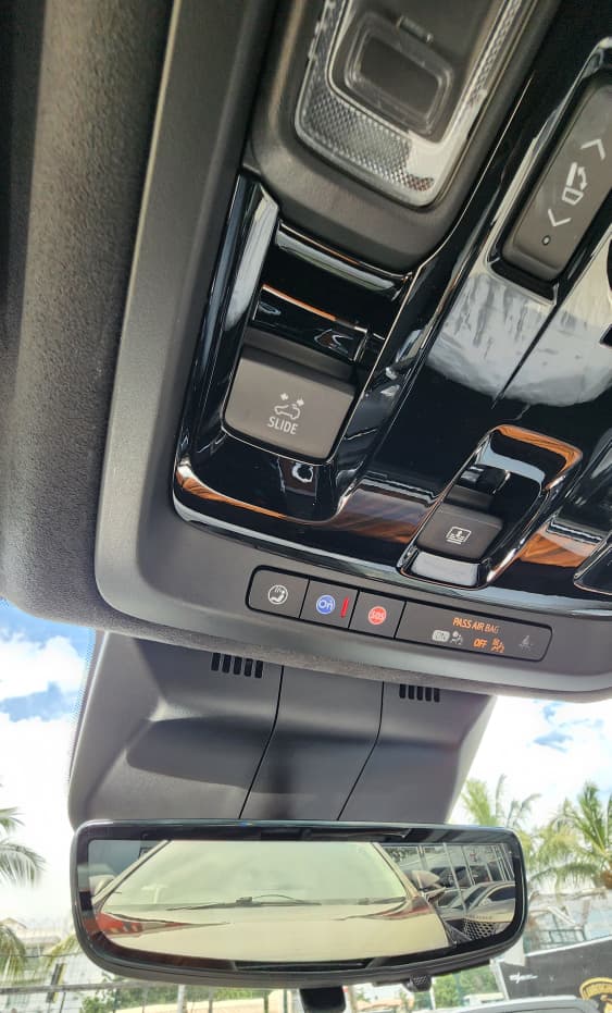 2025 Escalade Cadillac 600