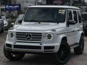 Mercedes Benz G550