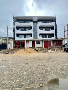 ⚜️**BEAUTIFULLY DESIGNED 2 BED APARTMENT WITH ELEVATOR, SWIMMING POOL, GYM AREA AND BQ*⚜️