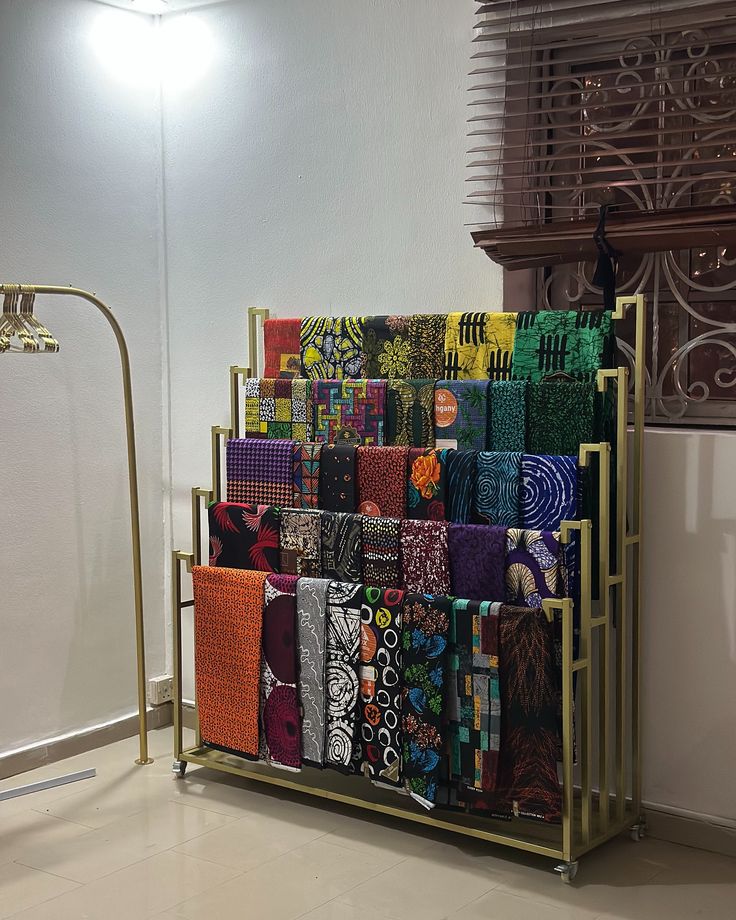 Versatile Double-Sided Trade Show Display Stand