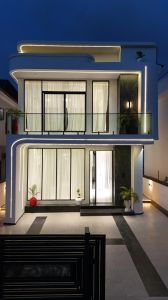 ⚜️**GORGEOUSLY DESIGNED 5 BED SMART HOME WITH POOL, GYM ROOM AND BQ⚜️**