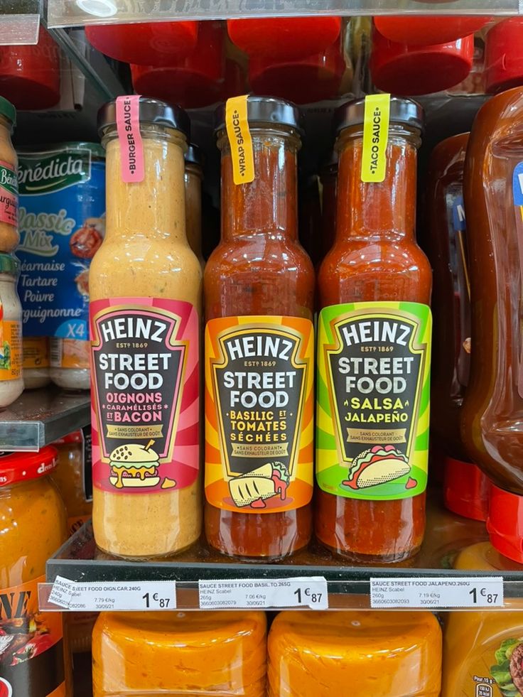 Heinz Street Food Sauces     - Caramelized Onions & Bacon (Burger Sauce)     - Basil & Sun-Dried Tom