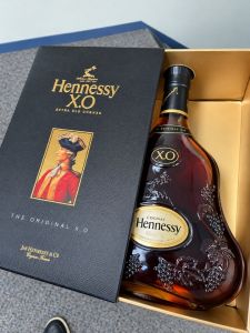 Hennessy X.O Extra Old Cognac (70cl)