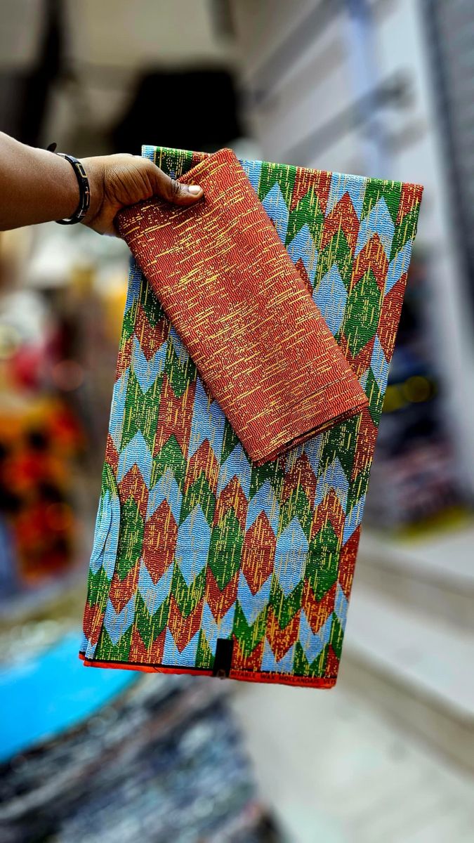 Colourful African Ankara Fabric with Matching Plain Fabric